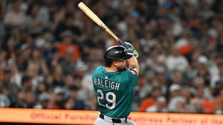 cal-raleigh-hrderby.jpg