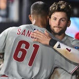 trea-turner-cristopher-sanchez-phillies-g.jpg