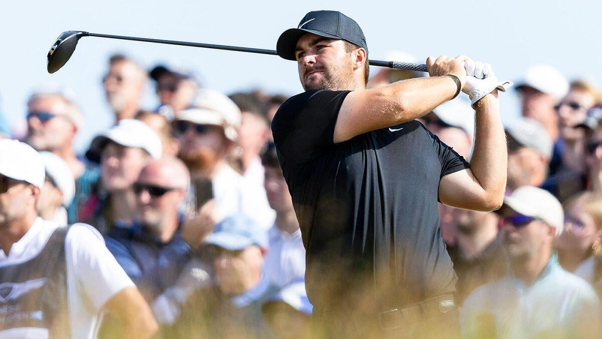 https://sportshub.cbsistatic.com/i/r/2025/07/13/4cca0098-301c-45e2-924b-76c7b3e77aaa/thumbnail/1200x675/ccf4deab6bba5ba40281d0d877969351/gettyimages-2224303132-chris-gotterup-2025-scottish-open-r4-1400.jpg