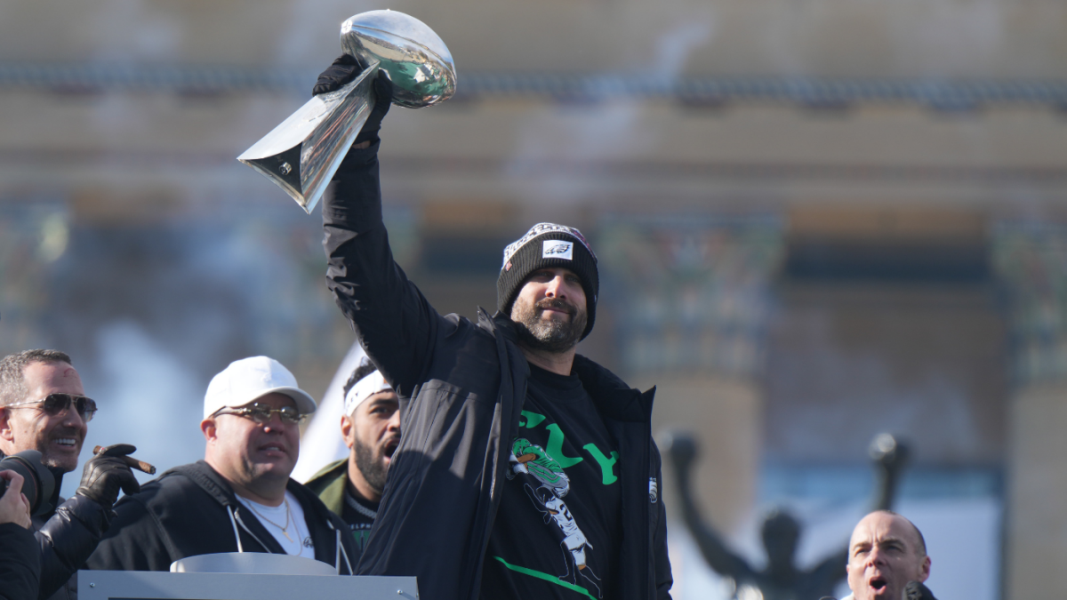 Nick Sirianni admits he wasn't aware of Eagles raising Super Bowl banner: How Philly has quickly moved on - CBSSports.com