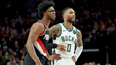 dame-lillard-scoot-henderson-blazers-g.jpg