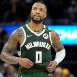 dame-lillard-bucks-g.jpg