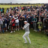 rory-mcilroy-crowd-open-g.jpg