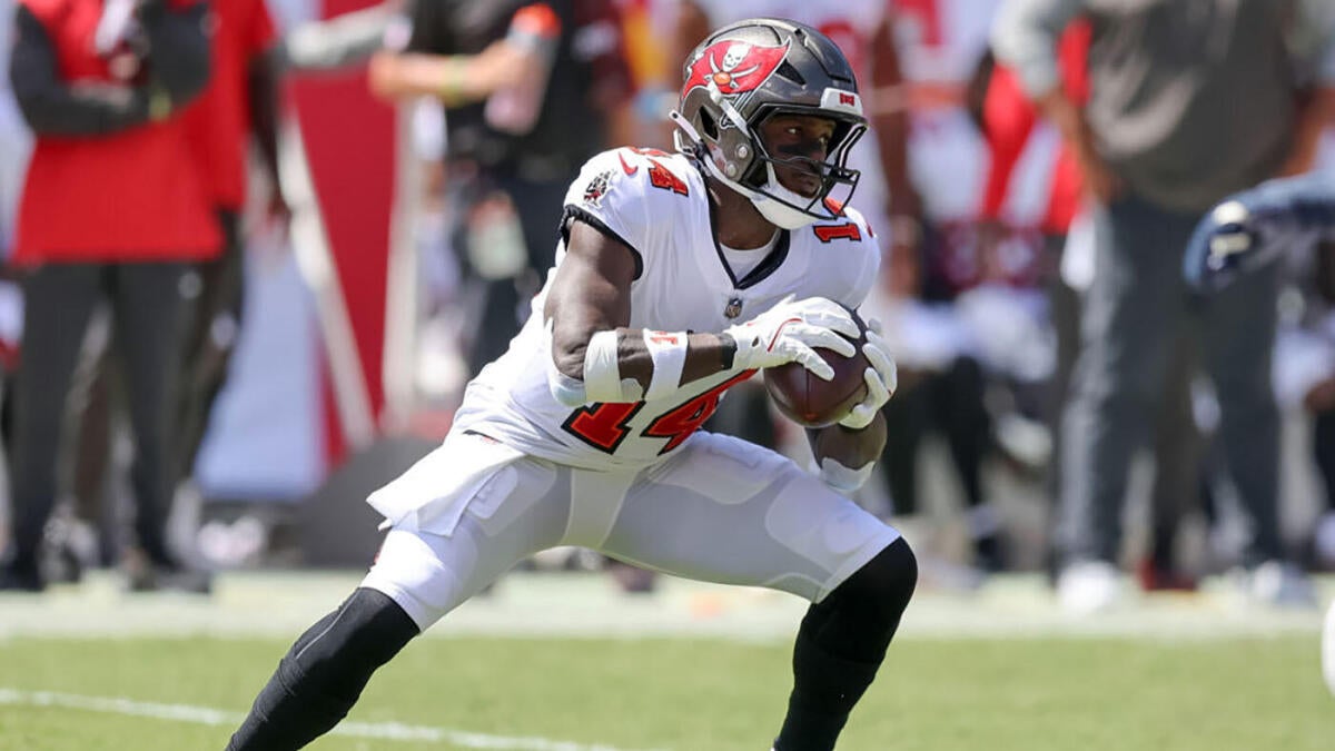 Buccaneers' Chris Godwin Jr. set to miss start of training camp as he rehabs from 2024 ankle injury Buccaneers' Chris Godwin Jr. set to miss start of training camp as he rehabs from 2024 ankle injury