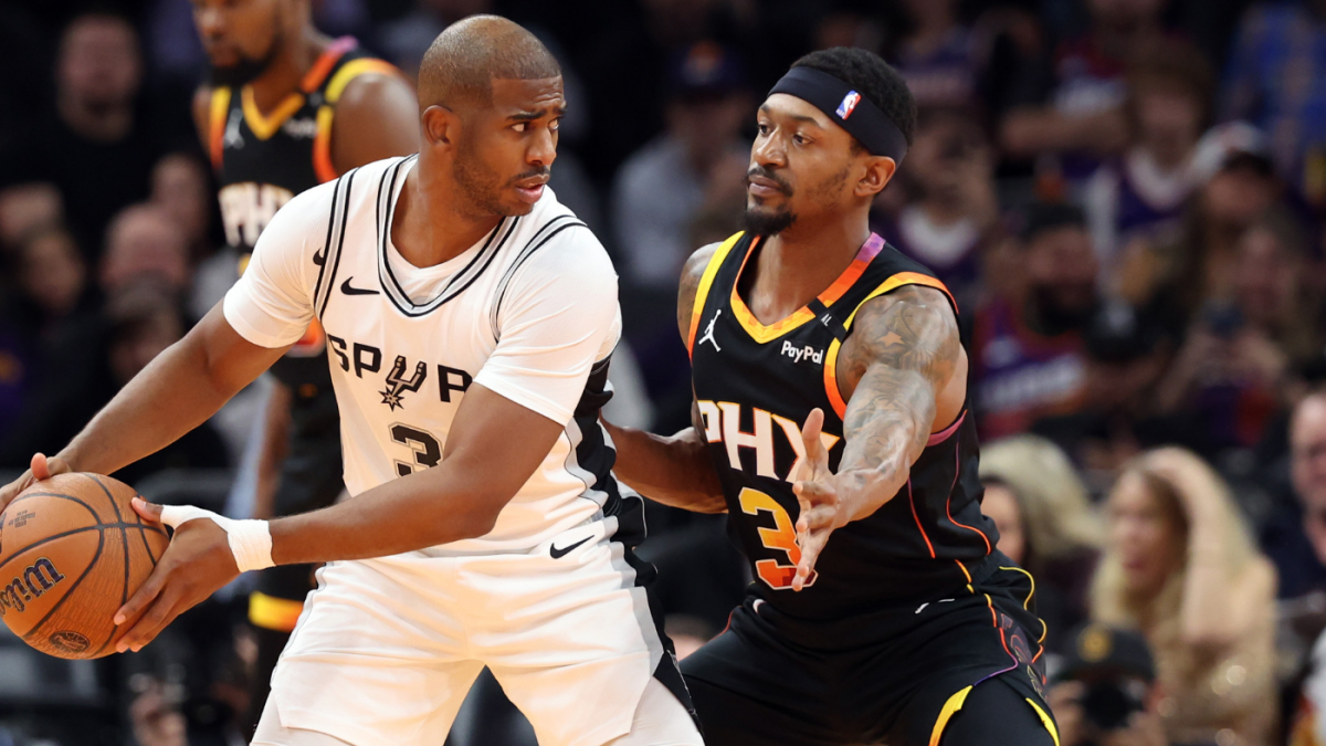 https://sportshub.cbsistatic.com/i/r/2025/07/22/929c9c19-f461-4c43-b7b7-640cd2bda6e8/thumbnail/1200x675/9d1e895df05a1db81ae0b416368880f1/chris-paul-brad-beal-getty.png