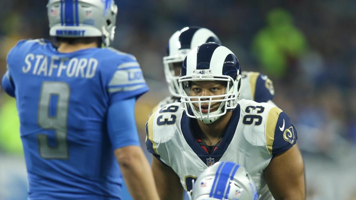 Ndamukong Suh says Lions should have paid him more than Matthew Stafford Ndamukong Suh says Lions should have paid him more than Matthew Stafford