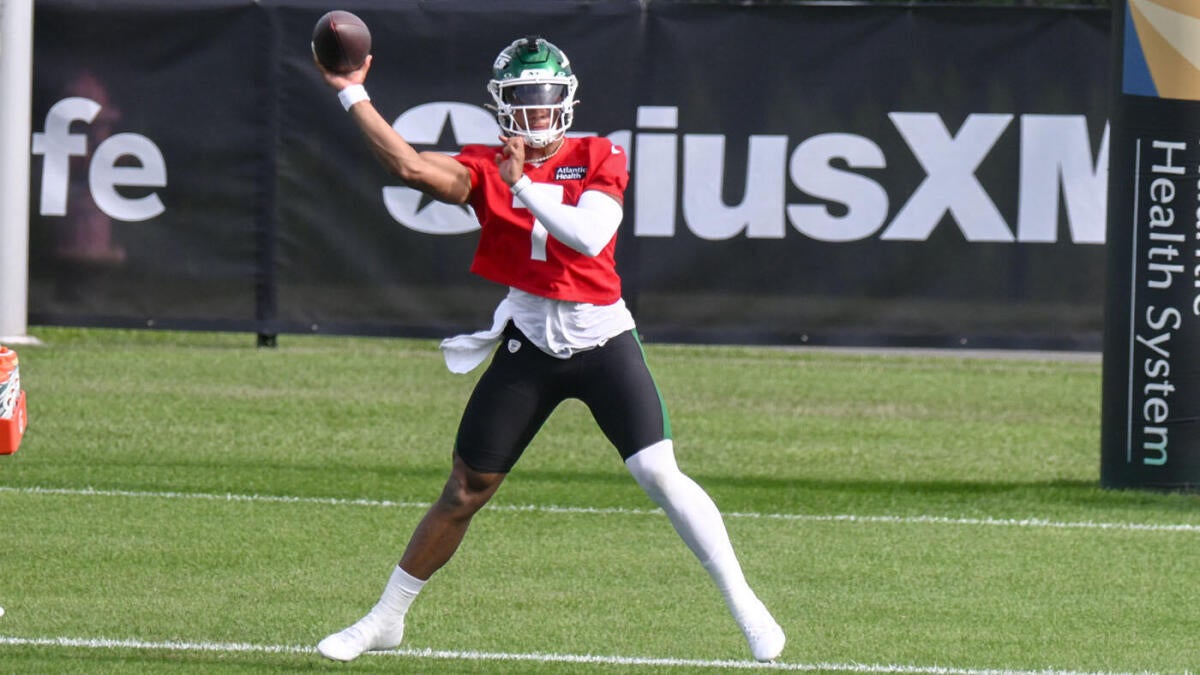https://sportshub.cbsistatic.com/i/r/2025/07/24/9902e34e-807e-417a-a382-a47f2b41957e/thumbnail/1200x675/07c13ba3f5427fe0c6829194cf655fd8/fields.jpg