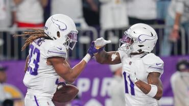 NFL: Chicago Bears at Minnesota Vikings