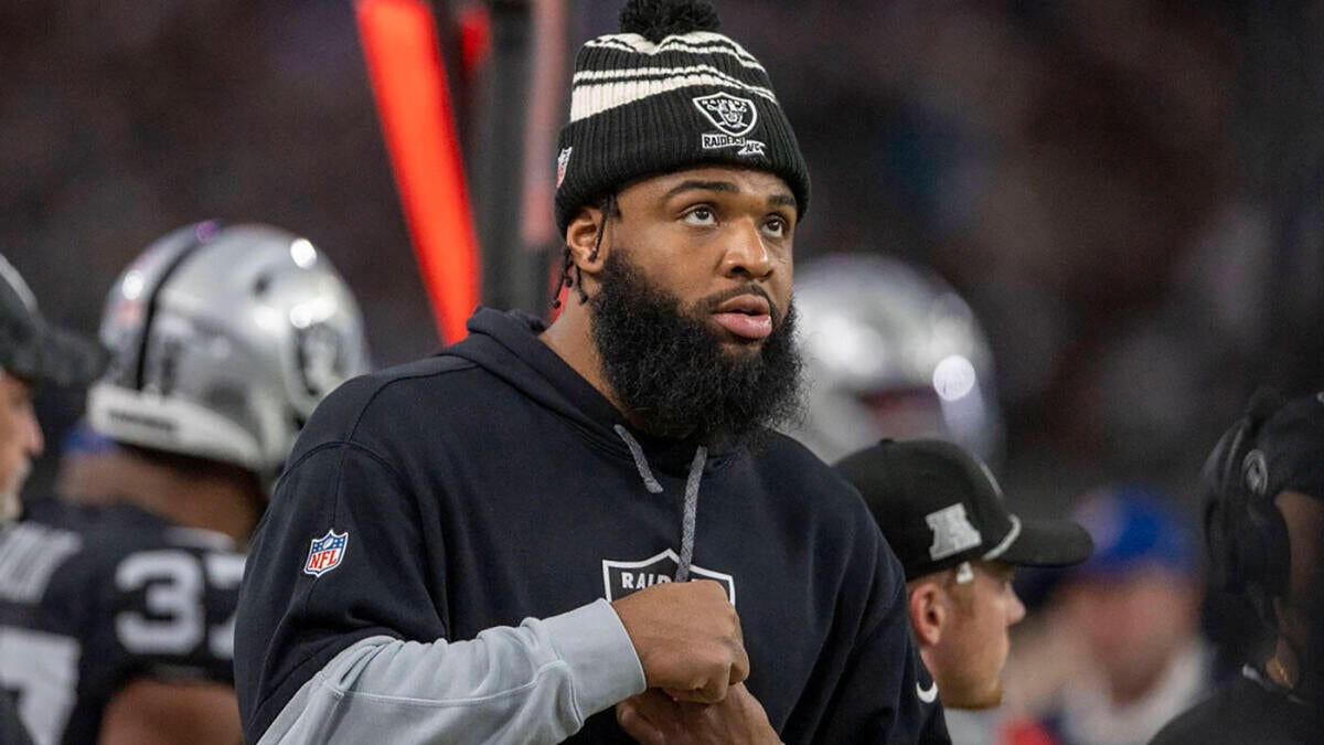 https://sportshub.cbsistatic.com/i/r/2025/07/25/d3f8a7b8-1069-458c-aab4-092ce02ff3e8/thumbnail/1200x675/220c587a271ea152441b51dc13a193b1/christian-wilkins-raiders.jpg