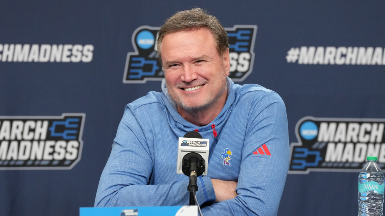 bill-self-kansas-imagn.jpg