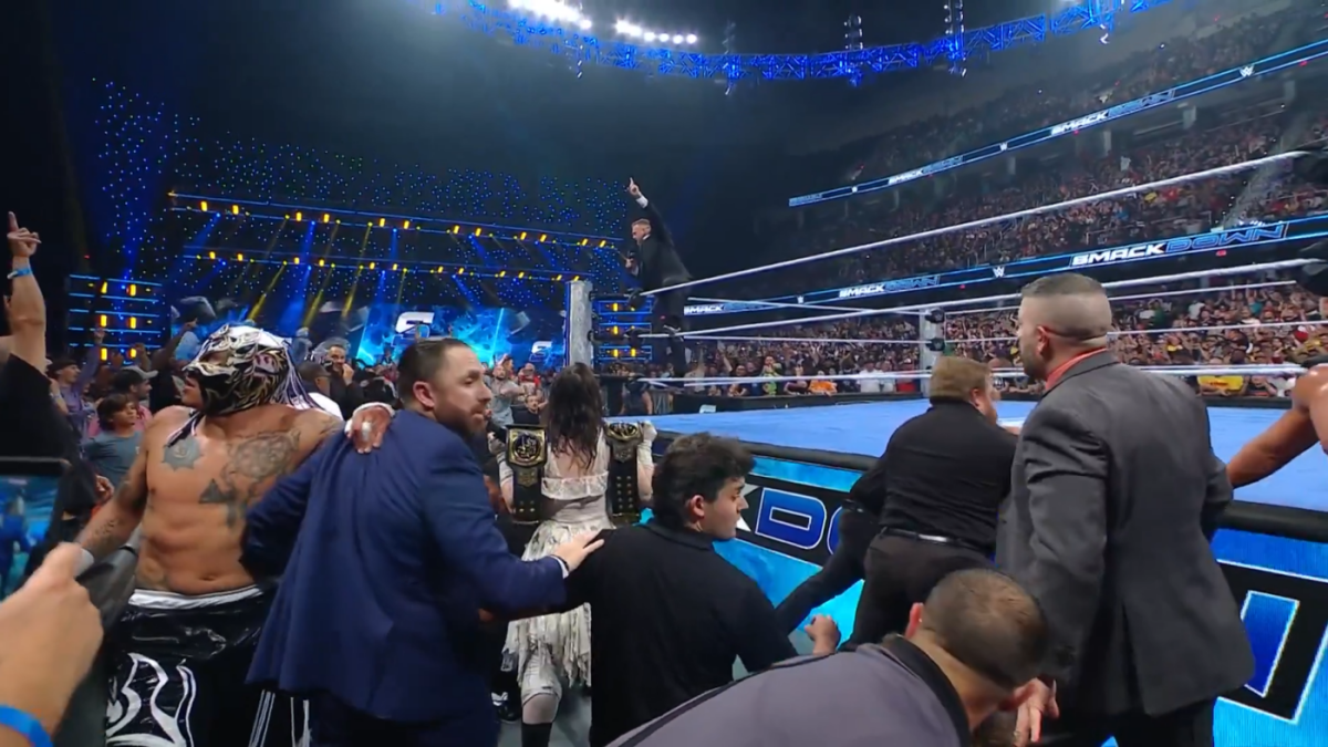 https://sportshub.cbsistatic.com/i/r/2025/07/26/4bca73d5-5995-44b8-b2c9-83aa3f911760/thumbnail/1200x675/f5c6decd3c03d8f377264aa04621c443/wwe-smackdown-tlc-ss-announcement.png