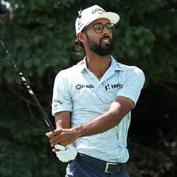 Akshay-bhatia-2025-3m-open-r3-2nd-tee-1400.jpg