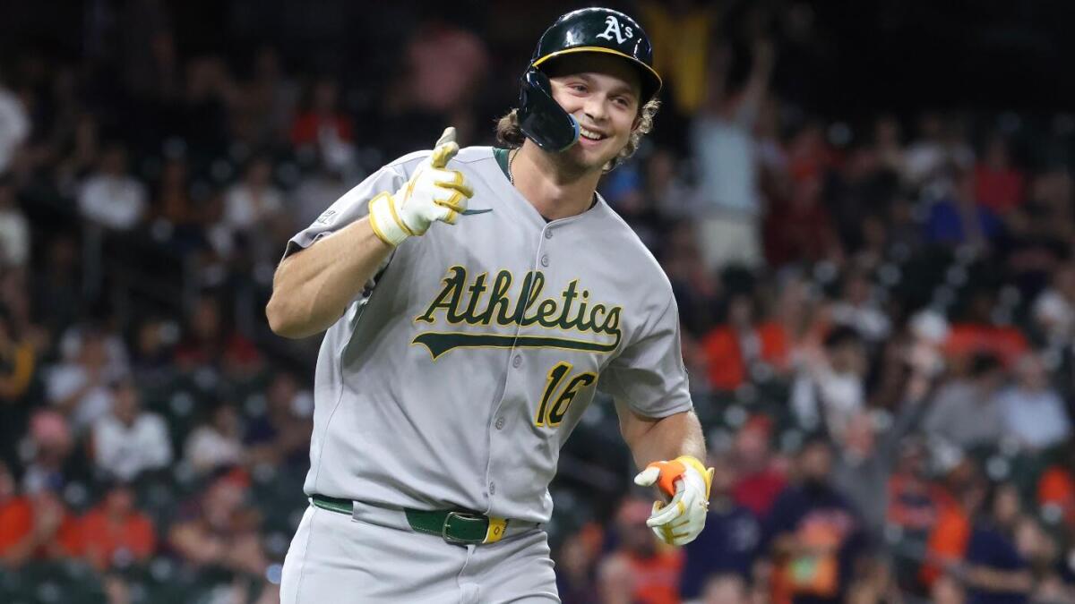 https://sportshub.cbsistatic.com/i/r/2025/07/26/a14d6e90-5128-41ab-afa6-f123a73cbaef/thumbnail/1200x675/0e5ab0350b0ffd65e731339b45019f7c/nick-kurtz-cbs.jpg