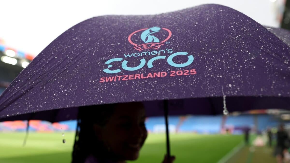 https://sportshub.cbsistatic.com/i/r/2025/07/27/e0895506-f9cf-48ff-bbca-cb14f7fa551e/thumbnail/1200x675/5c0d84d44e38b152e853dcba4a096b13/euro.jpg