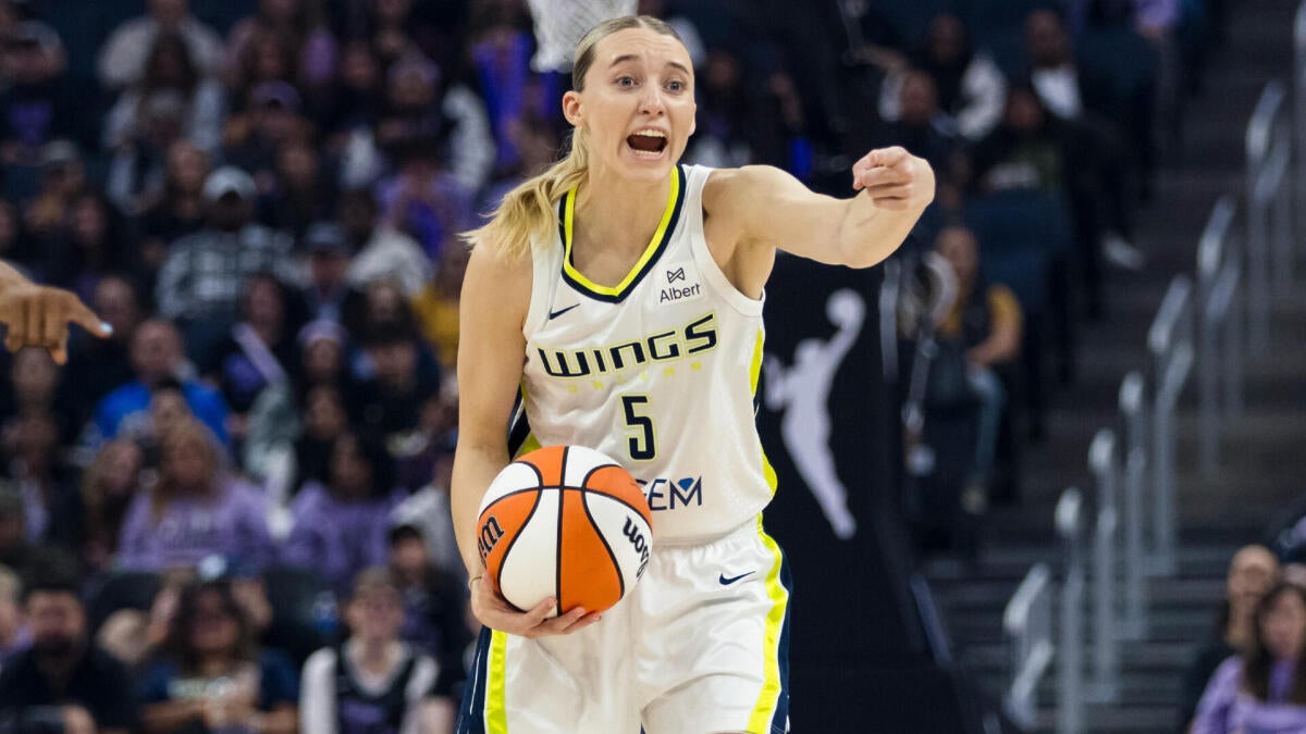 https://sportshub.cbsistatic.com/i/r/2025/07/28/5e76f965-e028-435e-a9e7-fb44616c5f02/thumbnail/1200x675/d91ac54af7ec8890b5c5d9a3f264e3ab/paige-bueckers.jpg