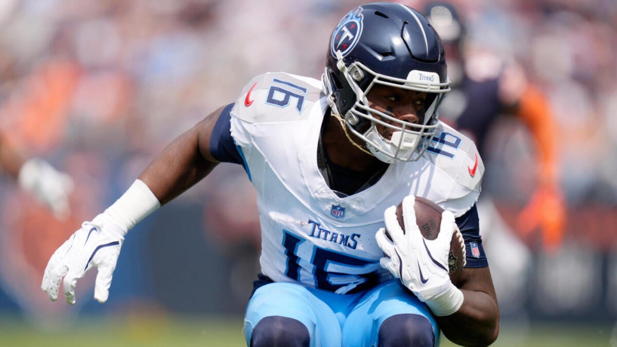 Titans waive Treylon Burks: Tennessee cuts former first-round WR following fractured collarbone - CBSSports.com