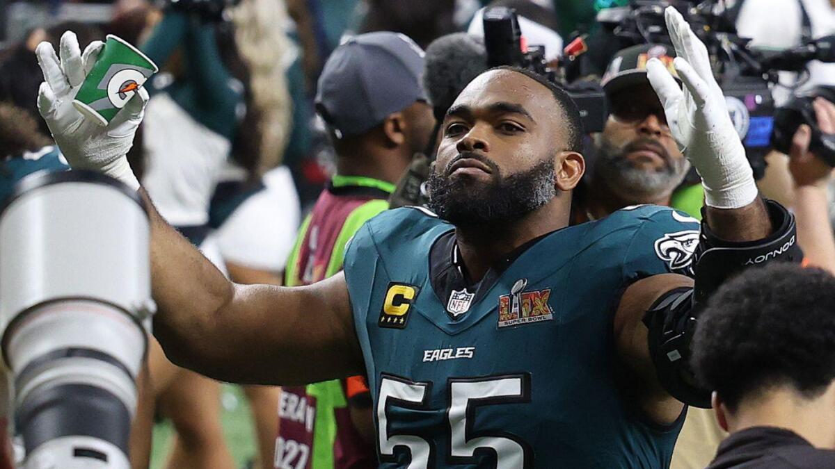 https://sportshub.cbsistatic.com/i/r/2025/08/01/116f58f9-68f6-4bb2-903d-37c770756d6b/thumbnail/1200x675/39548dbf3ab6622c750e85a37470291d/graham-1.jpg