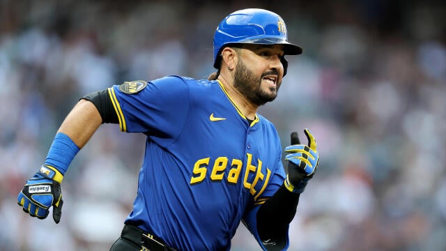 Eugenio Suarez, Seattle Mariners, 3B - Fantasy Baseball News, Stats - CBS  Sports