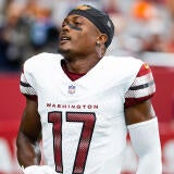 usatsi-24378223-terry-mclaurin-commanders-wr-pregame-2024-1400.jpg