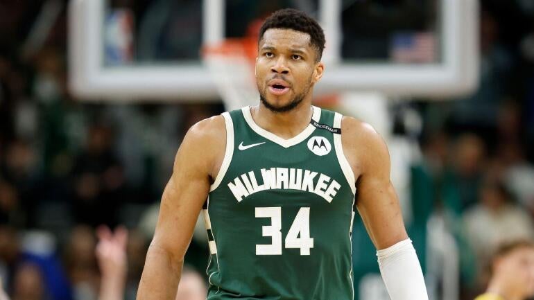 giannis.jpg
