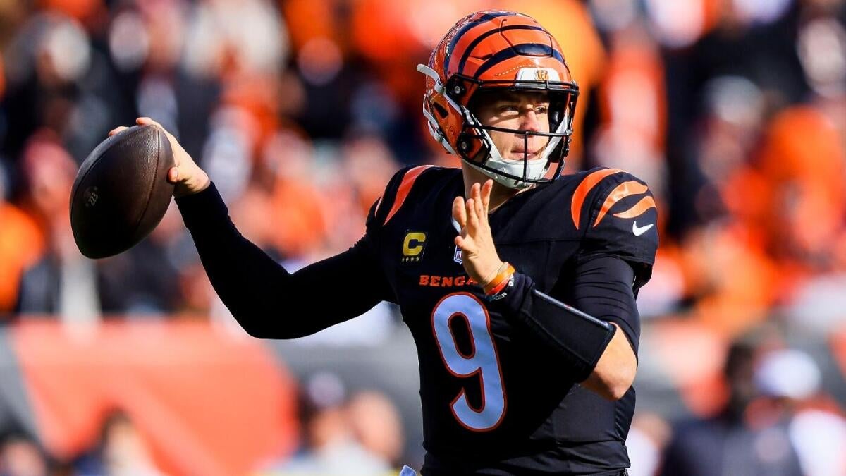 https://sportshub.cbsistatic.com/i/r/2025/08/05/5318cc63-439d-4e91-858b-5994251e4465/thumbnail/1200x675/f810c195bb365bfadcaa05436ec08c85/joe-burrow-imagn.jpg