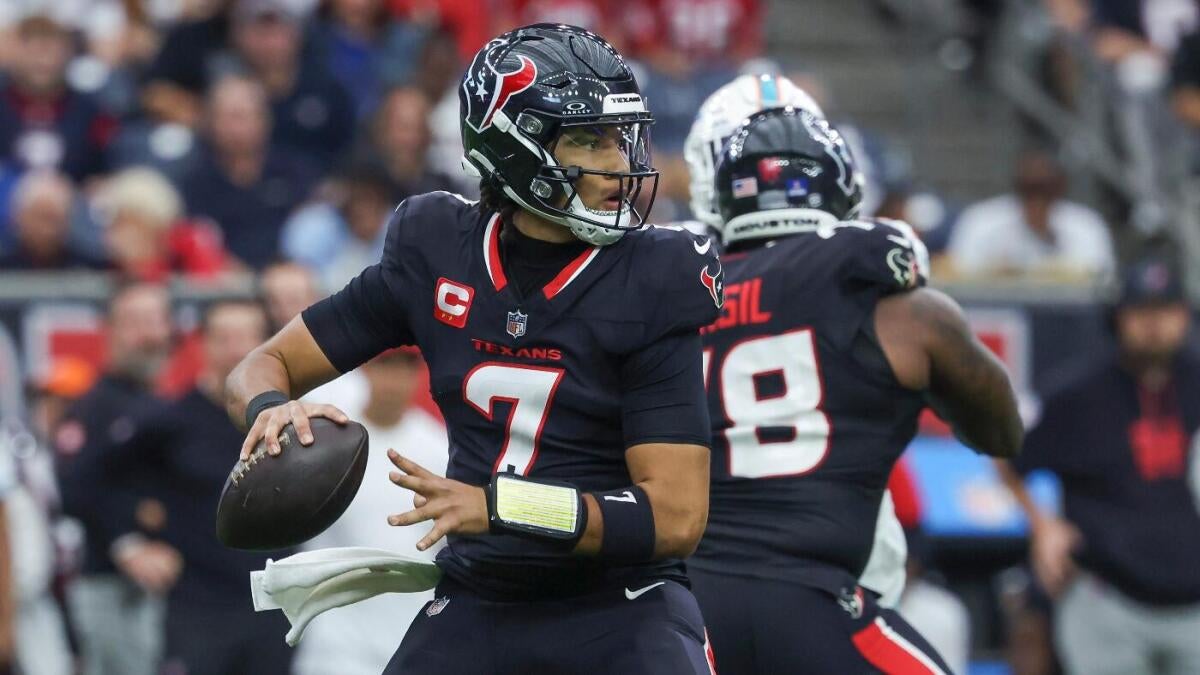 https://sportshub.cbsistatic.com/i/r/2025/08/05/6d33a4c1-04e4-4075-be33-5b19c1740ba8/thumbnail/1200x675/4c8e89b7760ac4f5eb9698ae4f551d48/cj-stroud-1.jpg