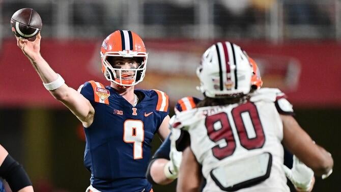South Carolina v Illinois - Cheez-It Citrus Bowl