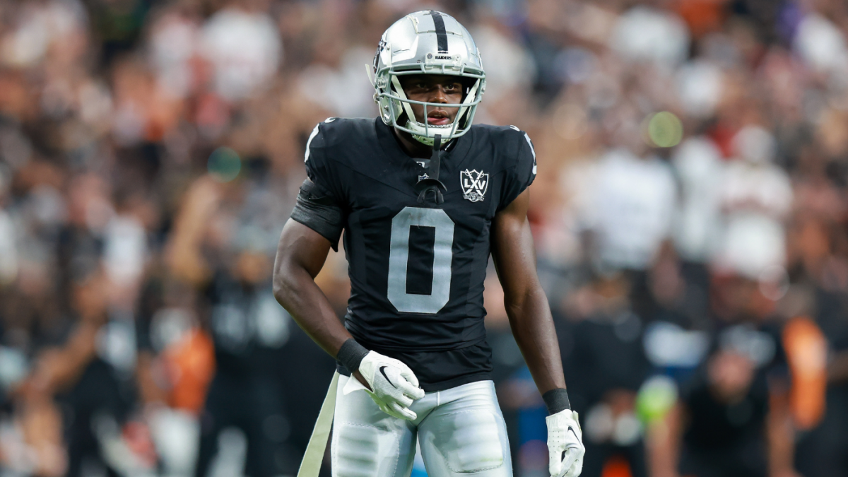 https://sportshub.cbsistatic.com/i/r/2025/08/05/9da68a90-75a2-48db-8a1d-70430827aa0c/thumbnail/1200x675/e46c8d8e465655cbedf3afafc23fc19a/bennett-getty.png