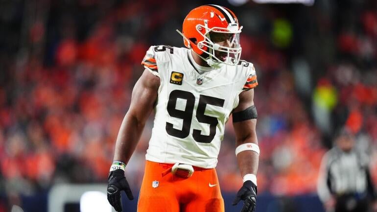 myles-garrett-browns.jpg