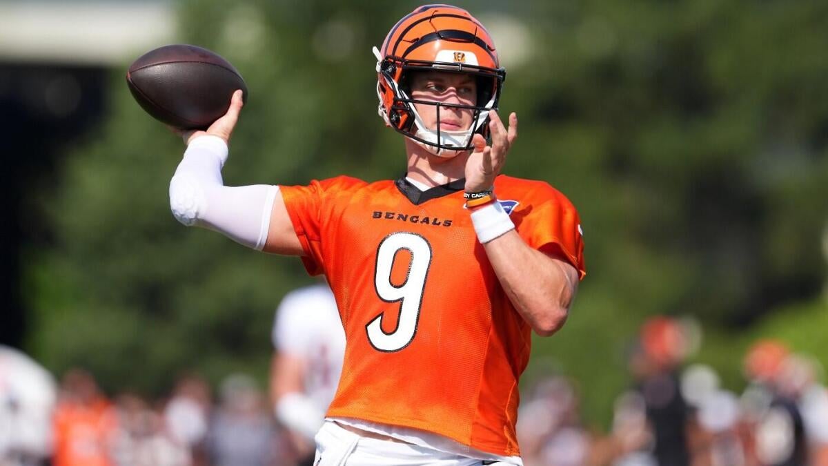 https://sportshub.cbsistatic.com/i/r/2025/08/06/1c0e8a66-e85d-4a8d-b891-3dcff35459d2/thumbnail/1200x675/3b0f5b96fa1c66e51f1ea5631c1d0b7e/joe-burrow.jpg