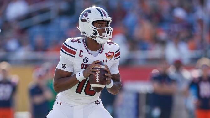 COLLEGE FOOTBALL: DEC 31 Cheez-It Citrus Bowl - South Carolina vs Illinois