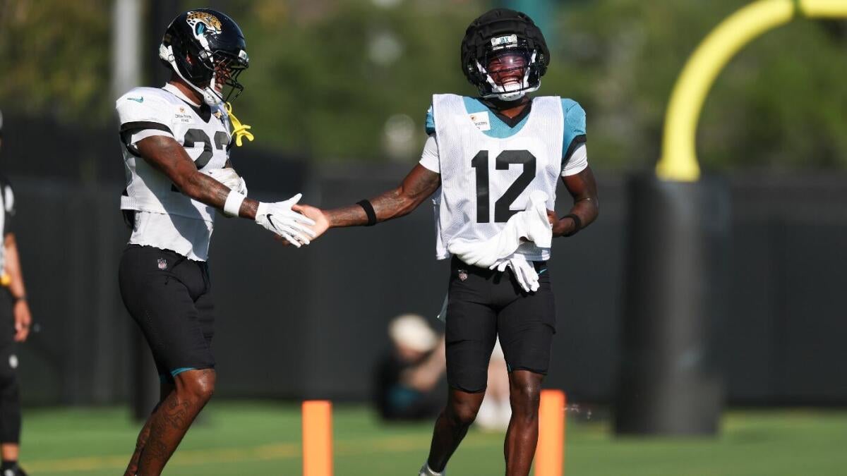 https://sportshub.cbsistatic.com/i/r/2025/08/09/325a4659-9d55-4b3f-a0ba-d04eed65aa97/thumbnail/1200x675/65347e4307c0163d059d62b786f4a95d/travis-hunter-jaguars-getty-images.jpg