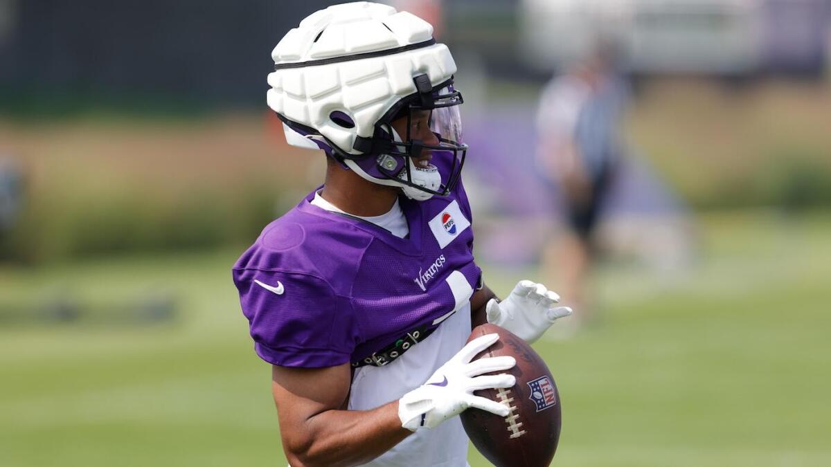 https://sportshub.cbsistatic.com/i/r/2025/08/09/37d3e0c8-56bc-4090-8e7d-1eb58480b31d/thumbnail/1200x675/6e0f1fdb2fae14deda42a697b3c67413/rond.jpg