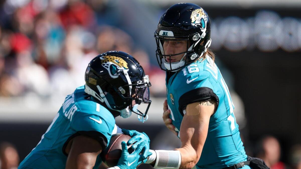 https://sportshub.cbsistatic.com/i/r/2025/08/09/38b5246f-b1eb-424d-90e7-3c3d46a7b081/thumbnail/1200x675/277e2c2b2cbb5dfe5fea7f21c4a1fdea/trevor-lawrence-cbs.jpg