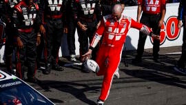 Watkins Glane의 NASCAR 결과 : Shane van Gisbergen은 네 번째 Strait Road Course Win과 함께 새로운 높은 점수를 얻었습니다.