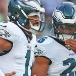 getty-jalen-hurts-saquon-barkley-eagles.jpg