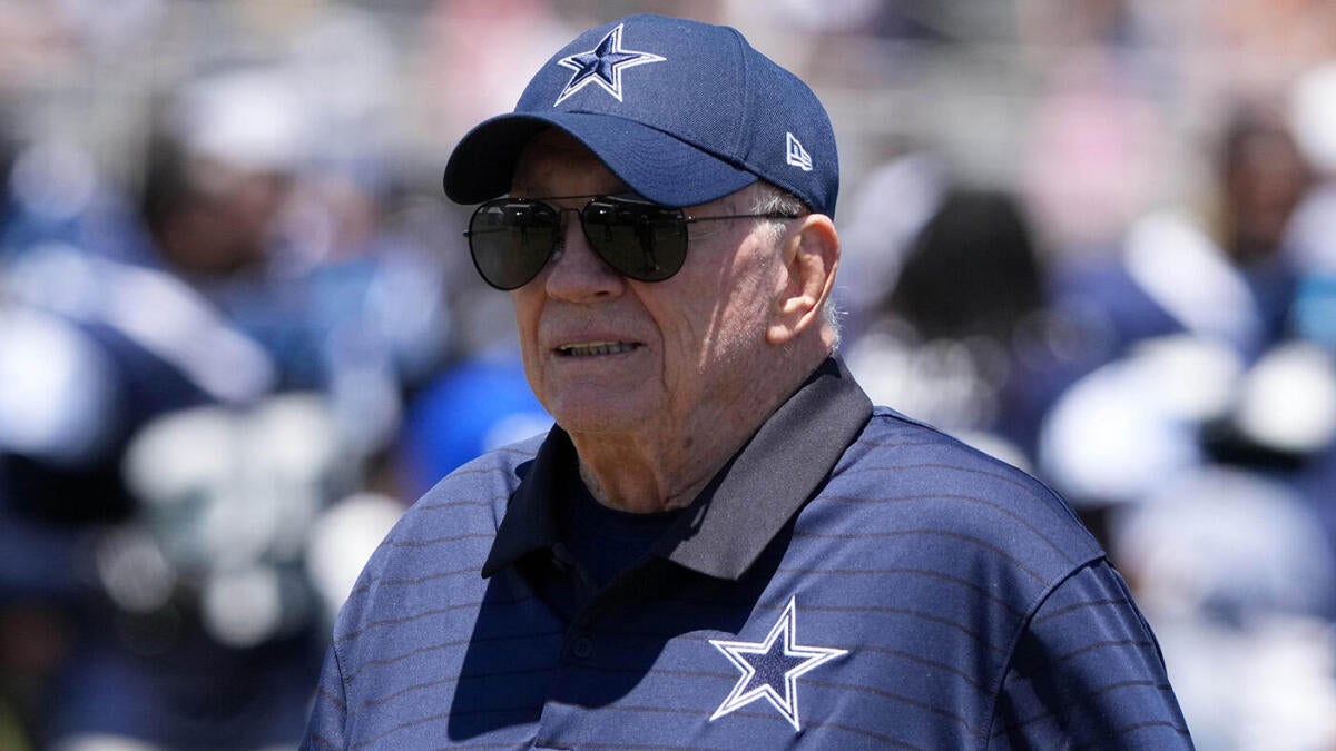 https://sportshub.cbsistatic.com/i/r/2025/08/13/5100c402-7364-43bd-bb15-83ec00c11632/thumbnail/1200x675/346f69dd3c4297d82e8ee5b1711436b5/jones-jpeg.jpg
