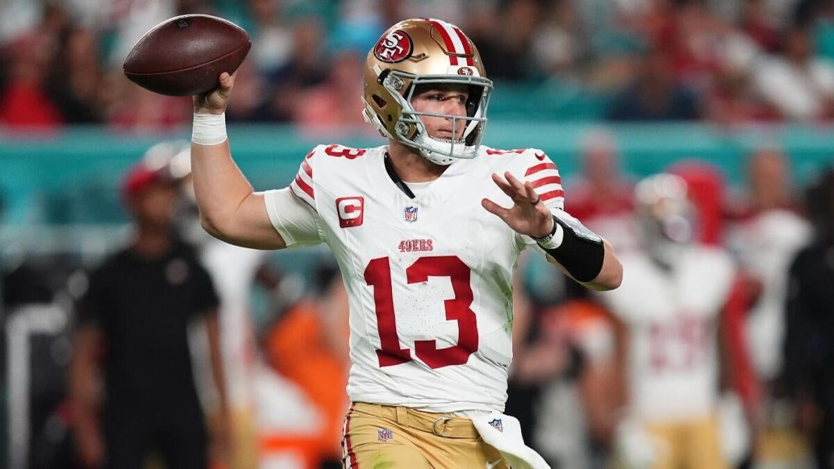 https://sportshub.cbsistatic.com/i/r/2025/08/13/7e859118-fc55-4416-9286-d2088a4a420f/thumbnail/1200x675/a3d73d80206148249eb2a0749c01f3d4/brock-purdy.jpg