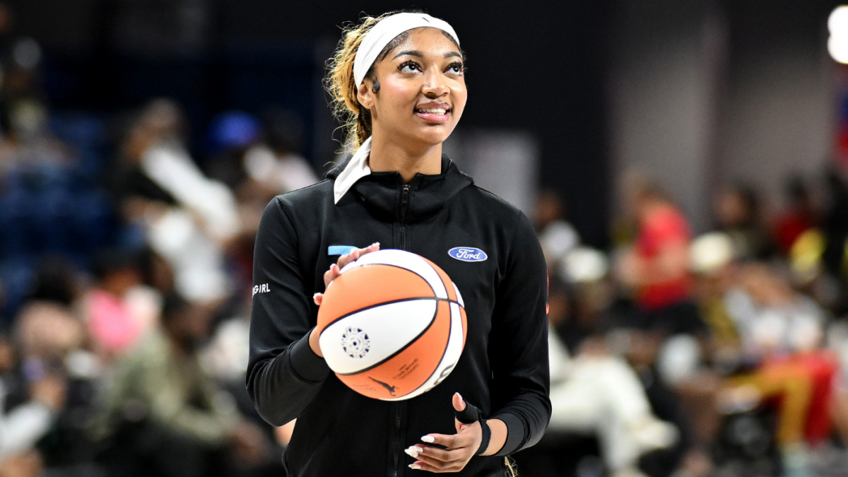 https://sportshub.cbsistatic.com/i/r/2025/08/13/bcddb3da-a8d2-4823-b505-0d85910e73b8/thumbnail/1200x675/2cce41c921a746c0624f2e248dfb3082/angel-reese-getty.png