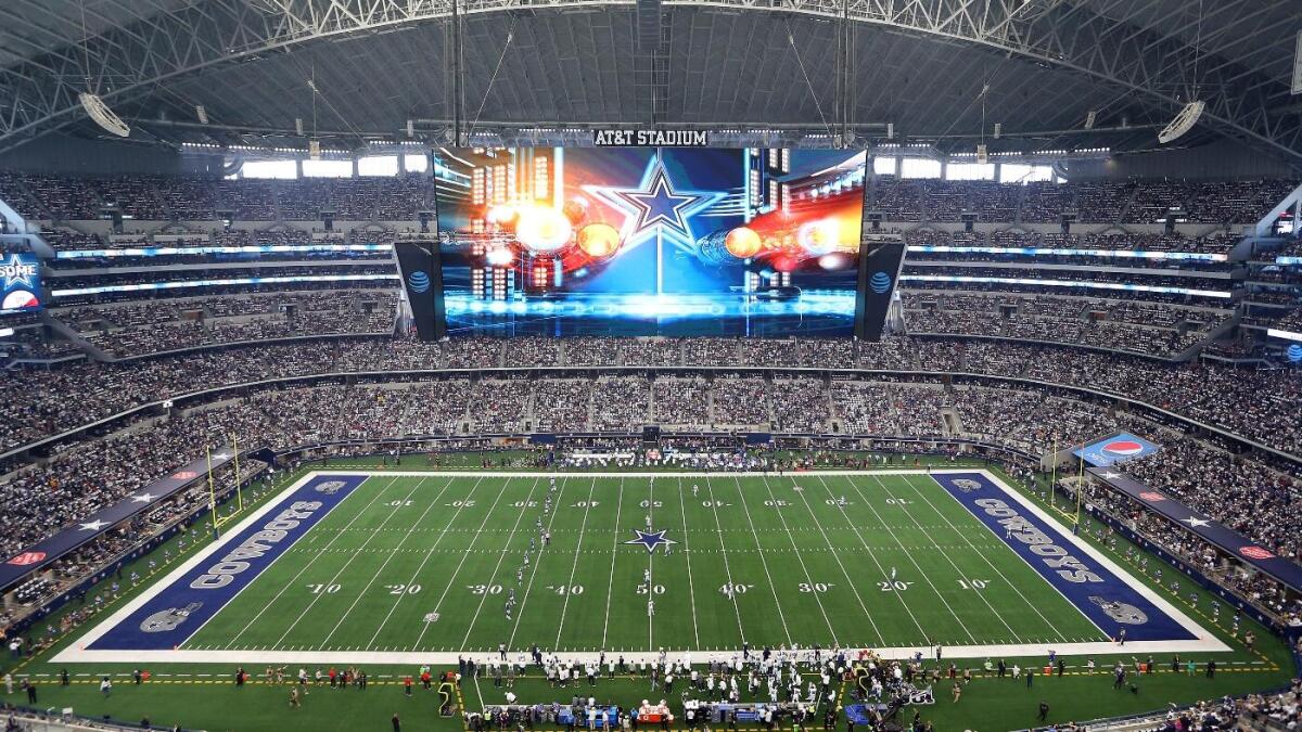 https://sportshub.cbsistatic.com/i/r/2025/08/13/fa734cc8-9881-489e-b6c8-e82bf3b78bd6/thumbnail/1200x675/a197324cc923d9a4d098c11f61ab537b/gettyimages-1173616981-2.jpg