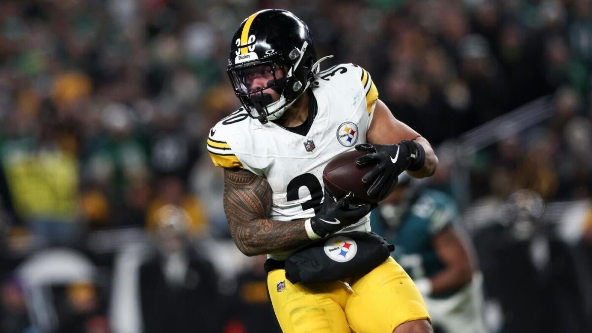 https://sportshub.cbsistatic.com/i/r/2025/08/15/5f67a0e7-4381-4a98-83cb-dce947a19f21/thumbnail/1200x675/d416bda21e32fd8f1ac0e664114b3ca3/jaylen-warren-steelers-getty-images.jpg