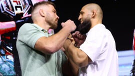 UFC 319 predictions -- Dricus du Plessis vs. Khamzat Chimaev: Fight card, odds, preview, expert picks, prelims