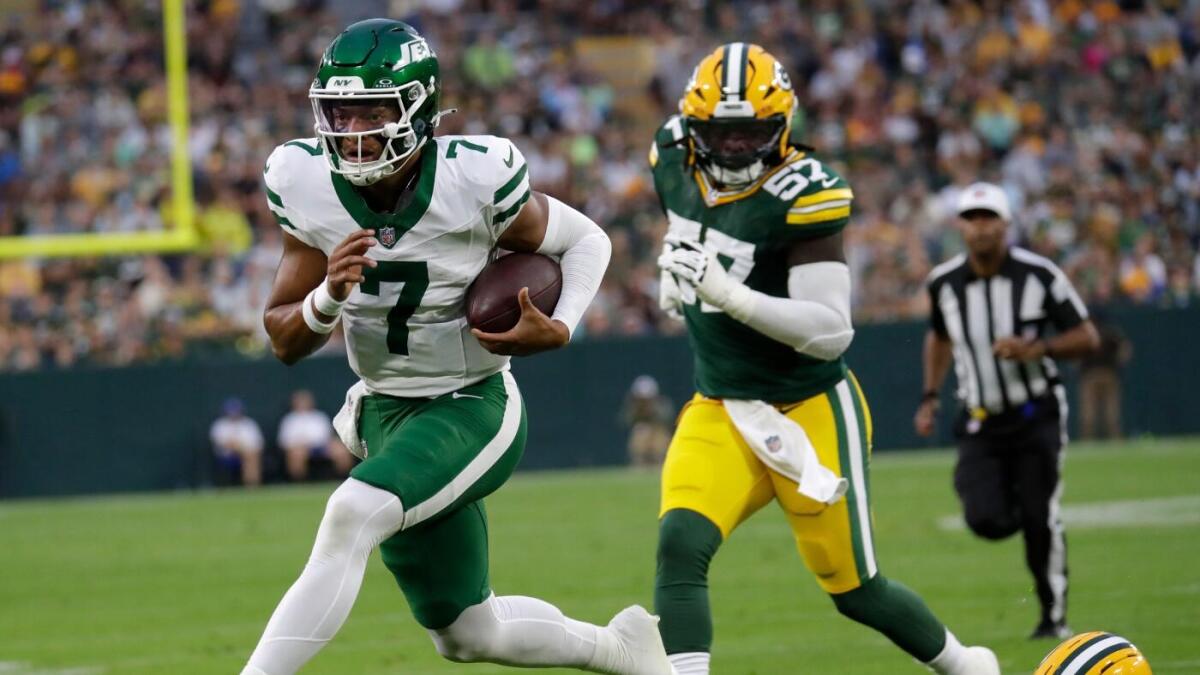 https://sportshub.cbsistatic.com/i/r/2025/08/15/eec12f77-2317-4e30-9f1d-757f8155b51a/thumbnail/1200x675/bc69bd1305afdca634ec4854c6698ec1/justin-fields-new-york-jets-imagn-images.jpg