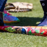 ketel-marte-customized-bat-g.jpg