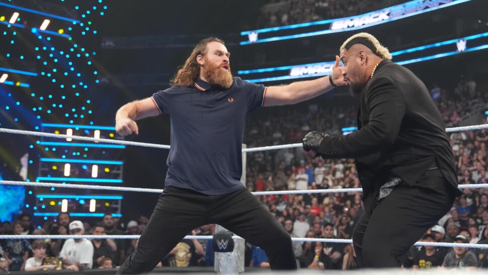 sami-zayn-solo-sikoa-wwe-smackdown-getty.jpg