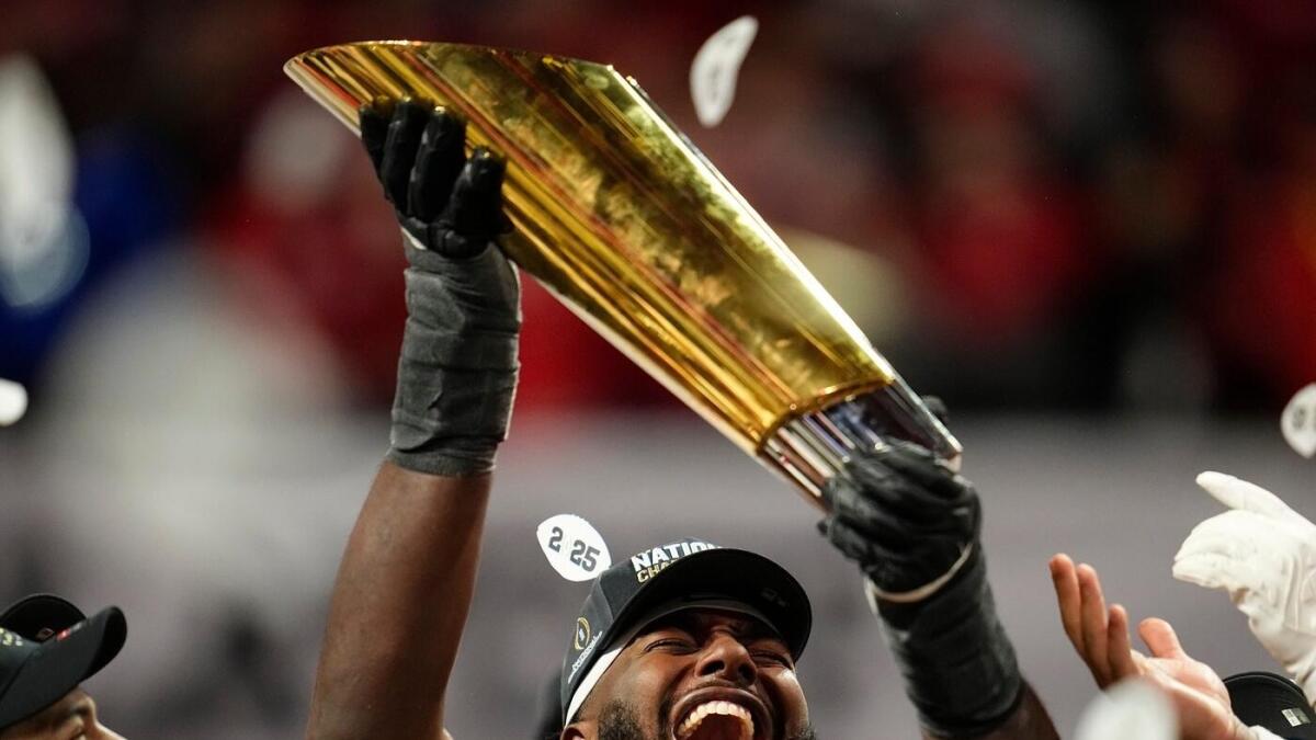 https://sportshub.cbsistatic.com/i/r/2025/08/16/6903d06c-5bbd-4e19-ab58-56b1f83a17ee/thumbnail/1200x675/6605adf02b0b3c53d15839bf07307bc1/usatsi-25294177-168392061-lowres.jpg