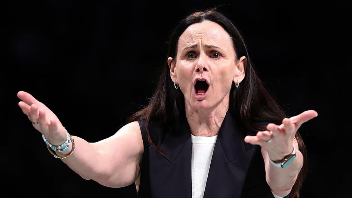 https://sportshub.cbsistatic.com/i/r/2025/08/19/e0b1b3fd-33a1-49cd-8594-210cd6ff02be/thumbnail/1200x675/917609311270204df00f9a7ee268f850/brondello.jpg