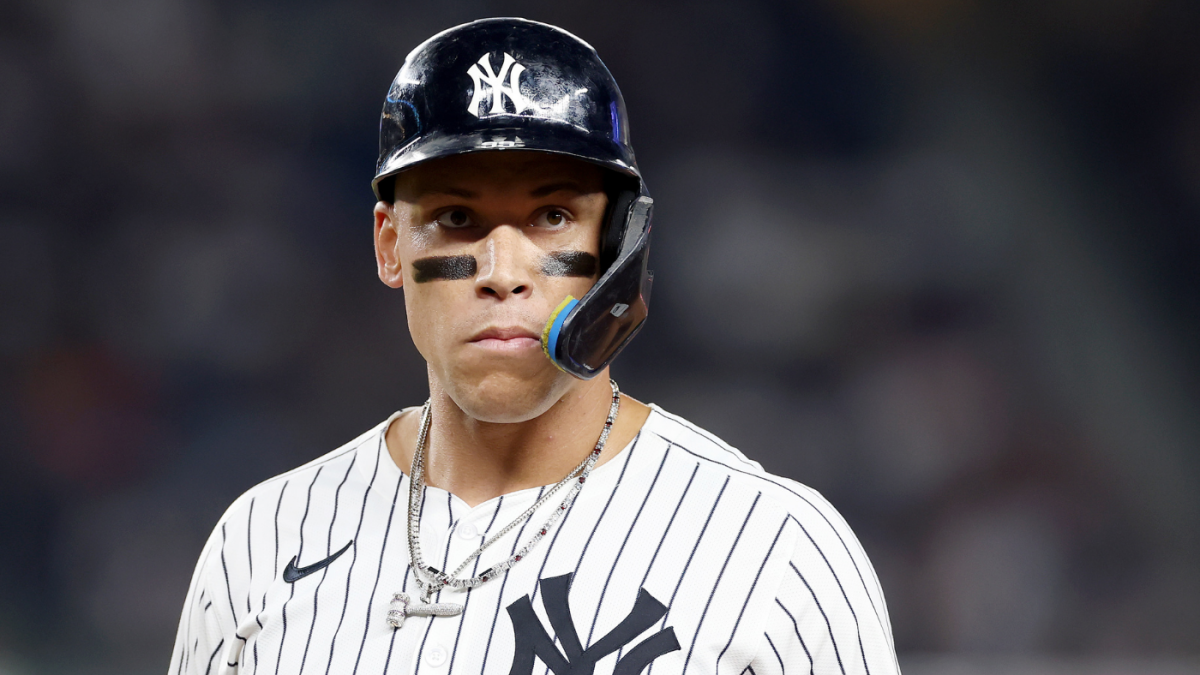 Aaron Judge injury: Yankees star may have his throwing limited for rest of season, per Aaron Boone - CBSSports.com
