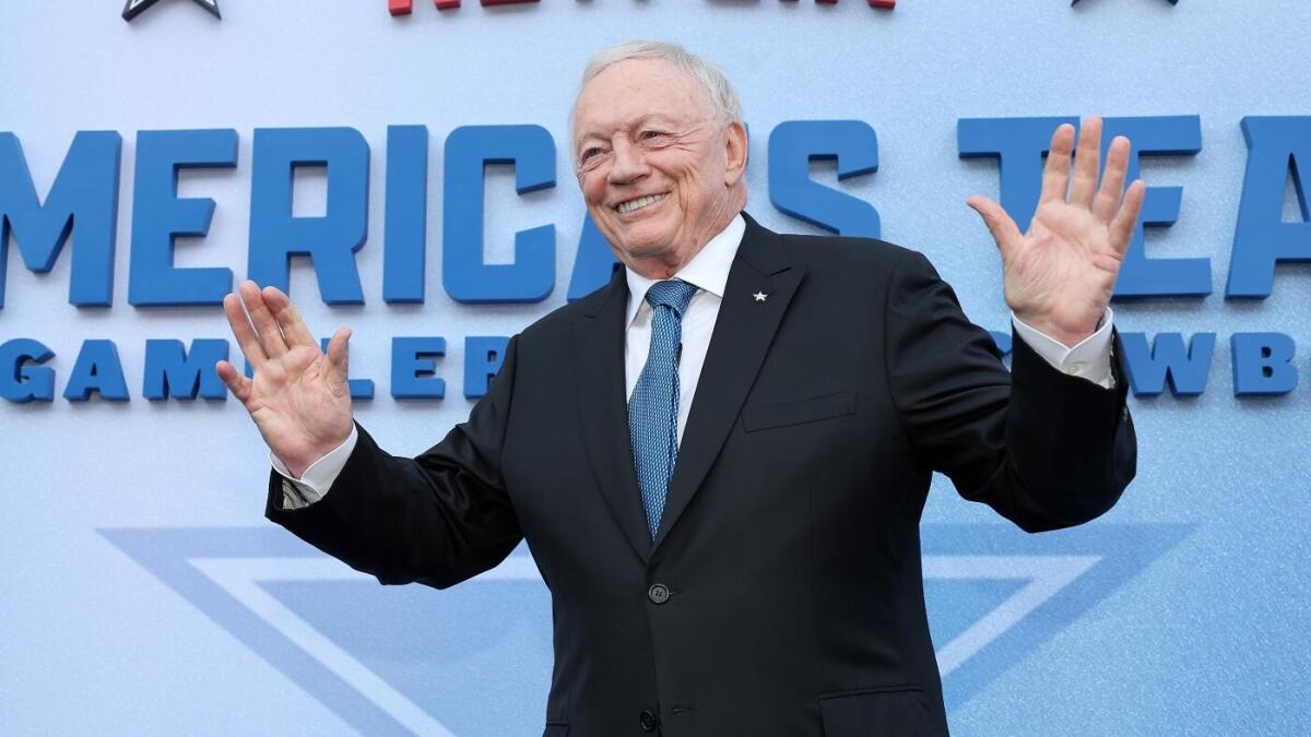 https://sportshub.cbsistatic.com/i/r/2025/08/21/0651f6ba-dade-4752-8e5f-319e806c5c16/thumbnail/1200x675/b3ff43e6fe1540a38b4c46e7d96ca064/gettyimages-2229647518-2.jpg