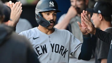 Pittsburgh Pirates v Milwaukee Brewers